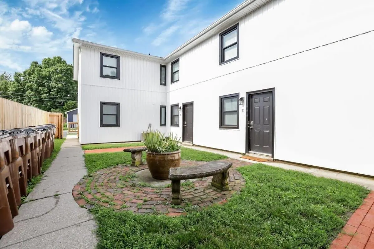 アパート The Schumacher Townhouse - 2 Br コロンバス